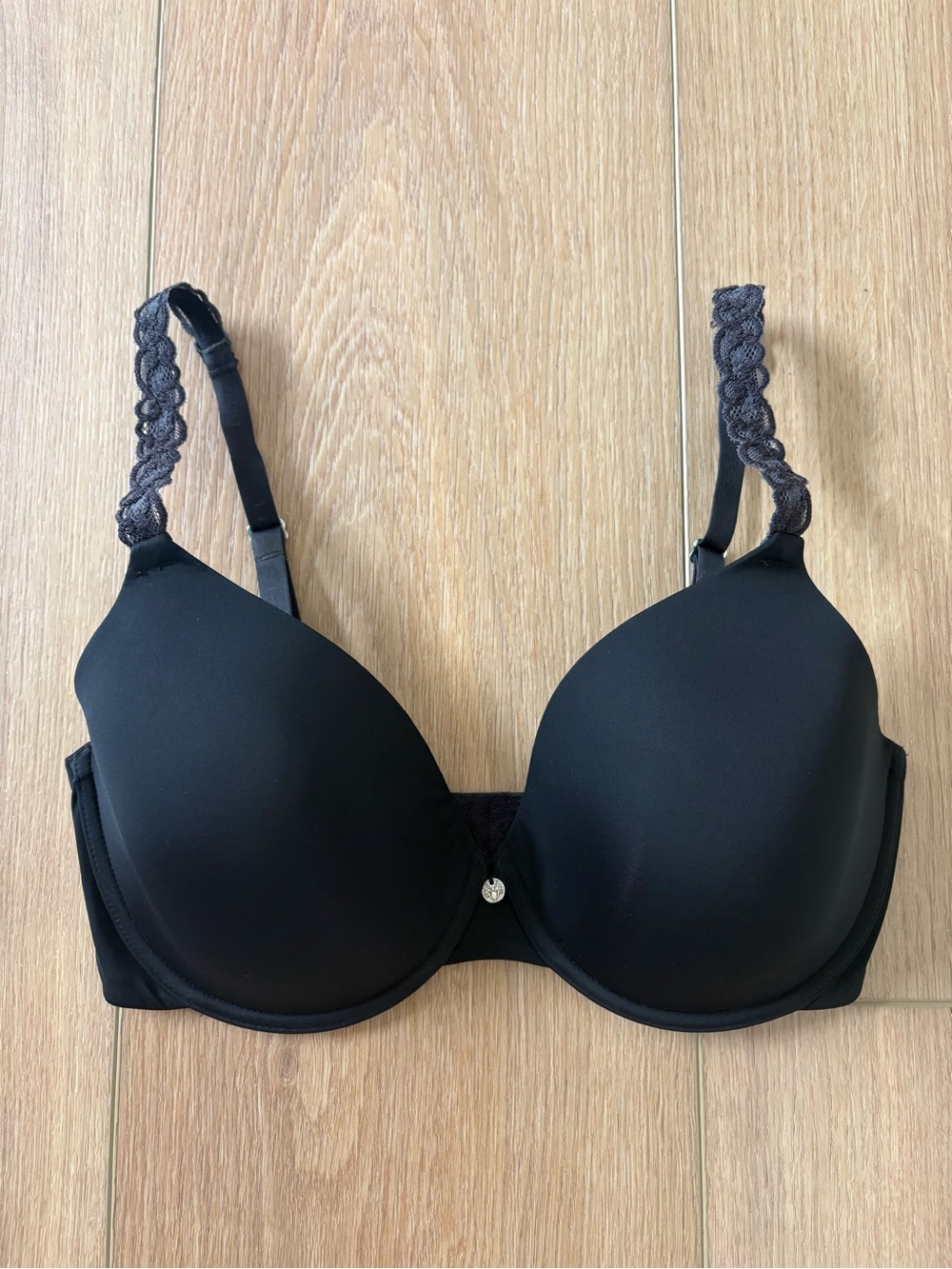 Natori black bra